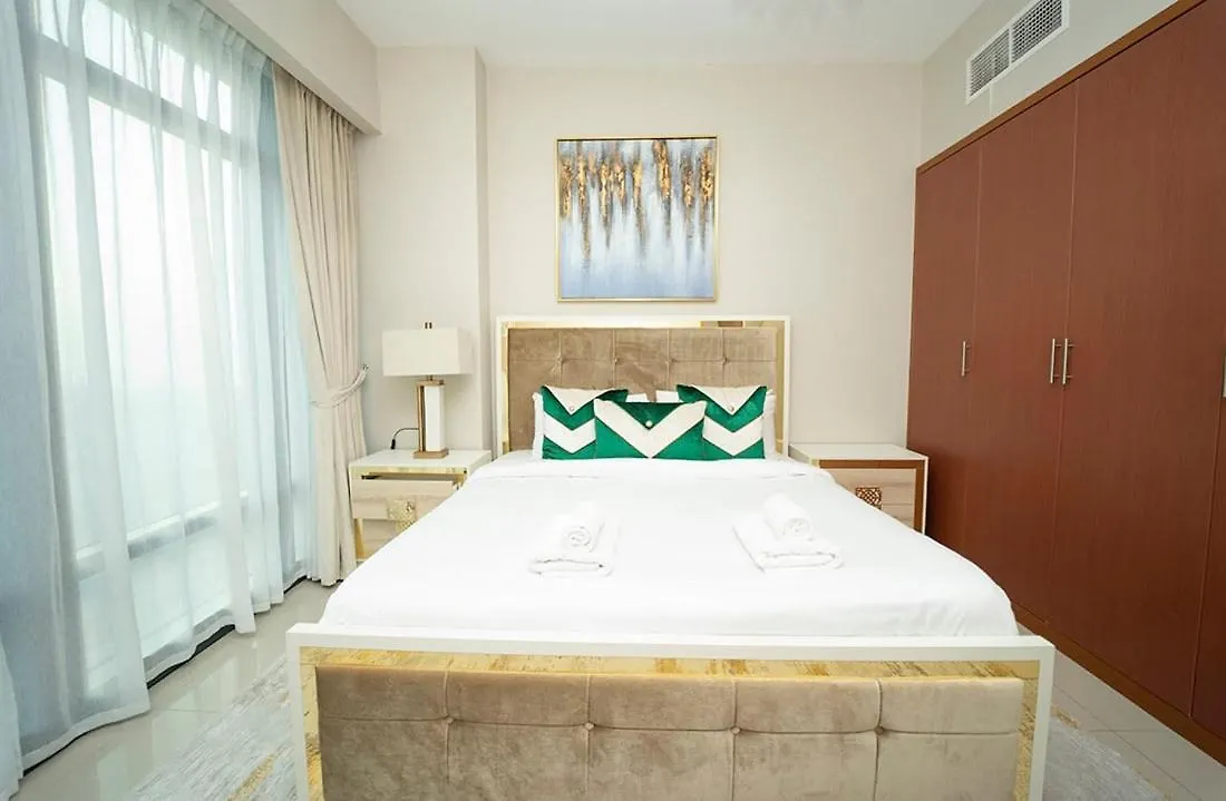 Aws Holiday Homes - On Top Of The World Dubai Apartment